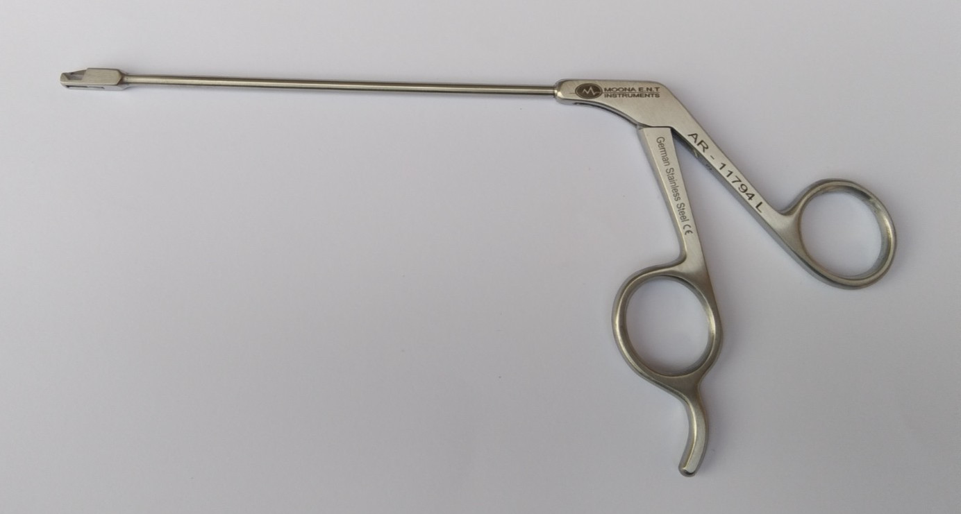 ARTHROSCOPY SUTURE CUTTER – Open Ended – LEFT NOTCH Same As ARTHREX -Surgical