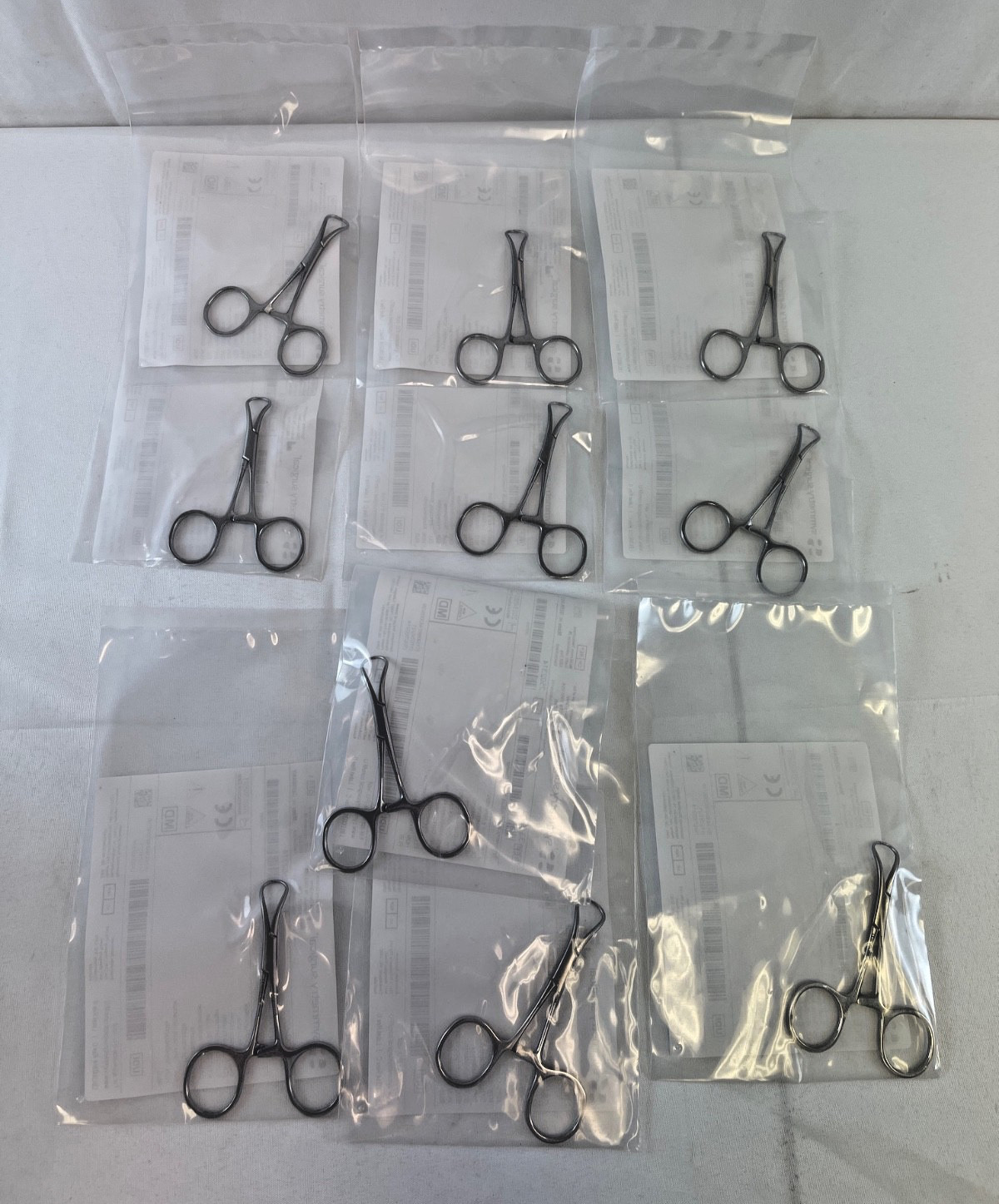 Lot of 10 Symmetry 33-5000 Backhaus Towel Clamps L: 3.5″ (90mm) General Surgery