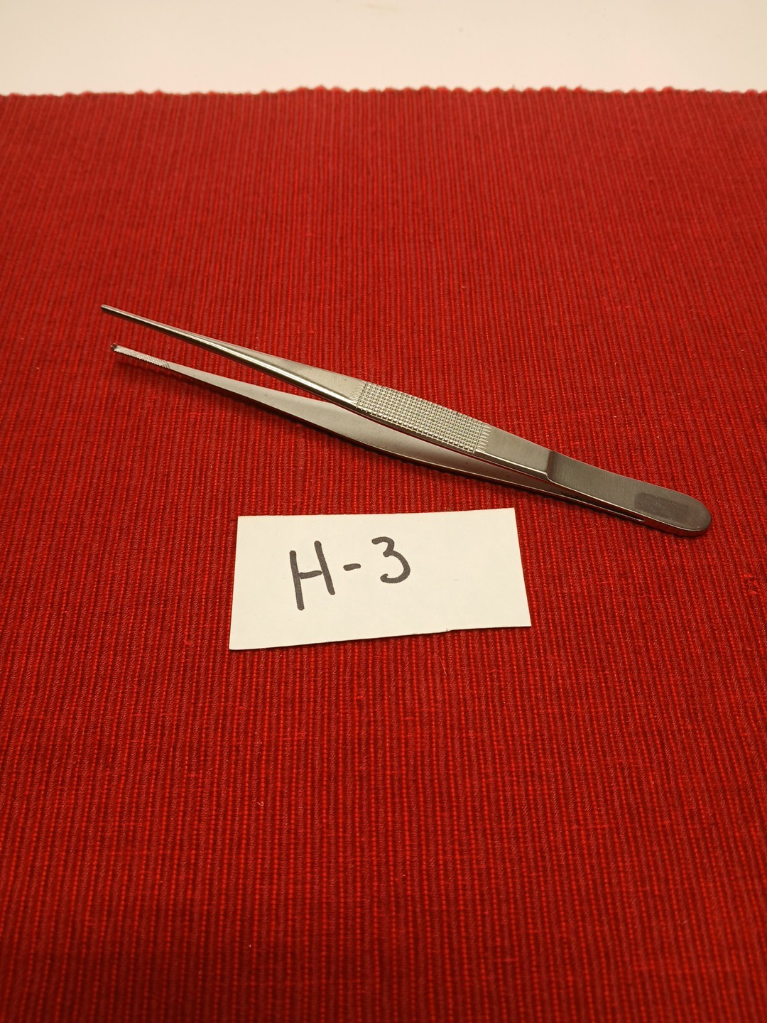 V. Mueller Surgical D’Errico Tissue Forceps NL1500