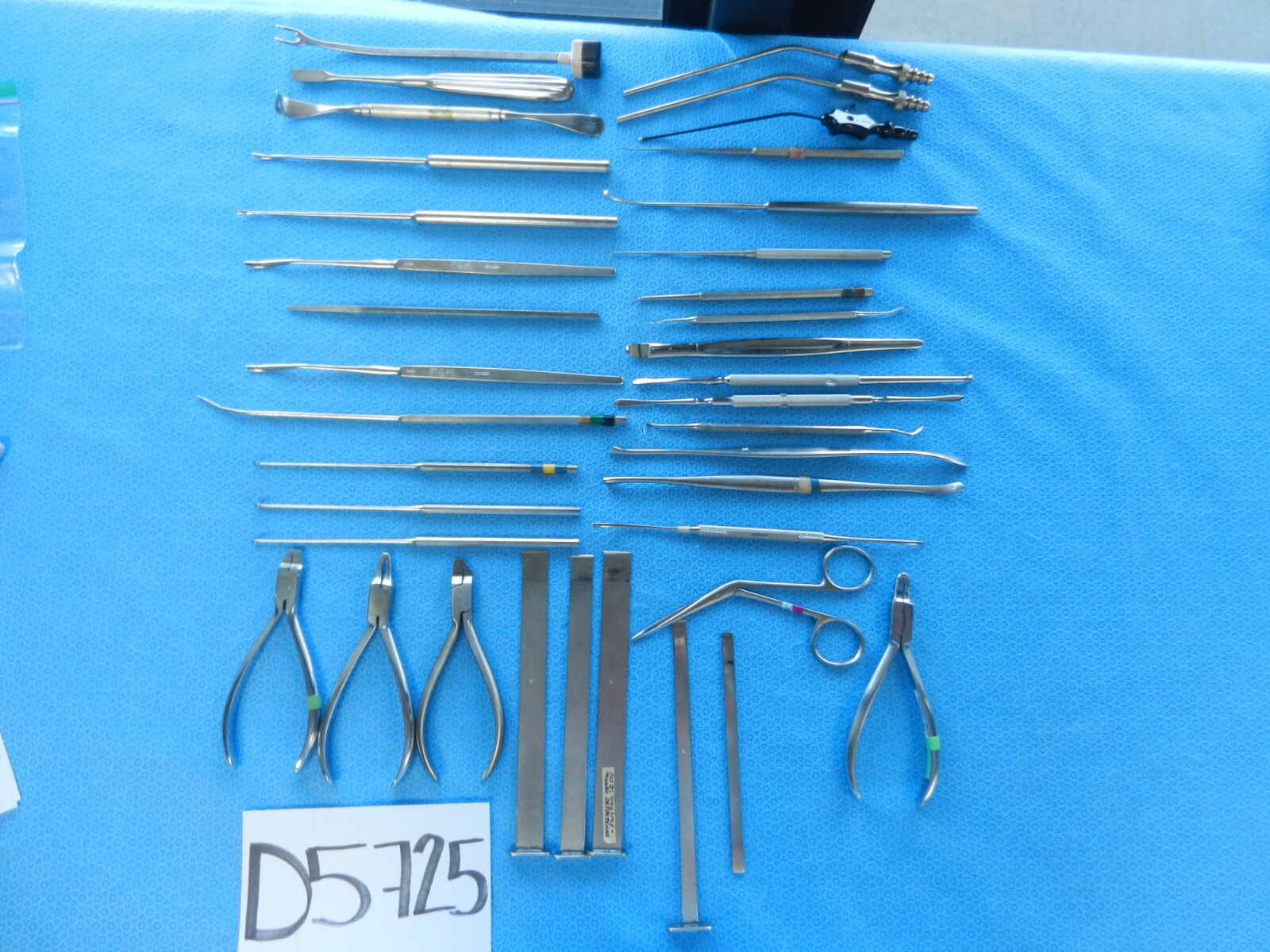 D5725 V. Mueller Codman Jarit ENT Instruments Set