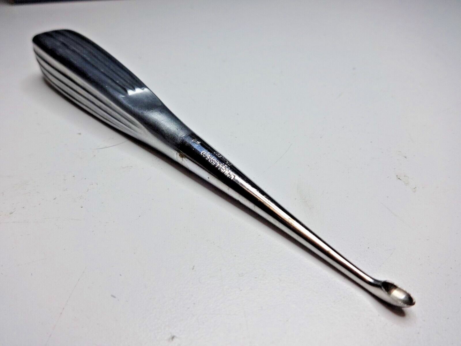 V MUELLER REF AU6603 SPRATT CURETTE SIZE 1, 4.7MM OVAL CUP OVERALL LENGTH 6-1/2″