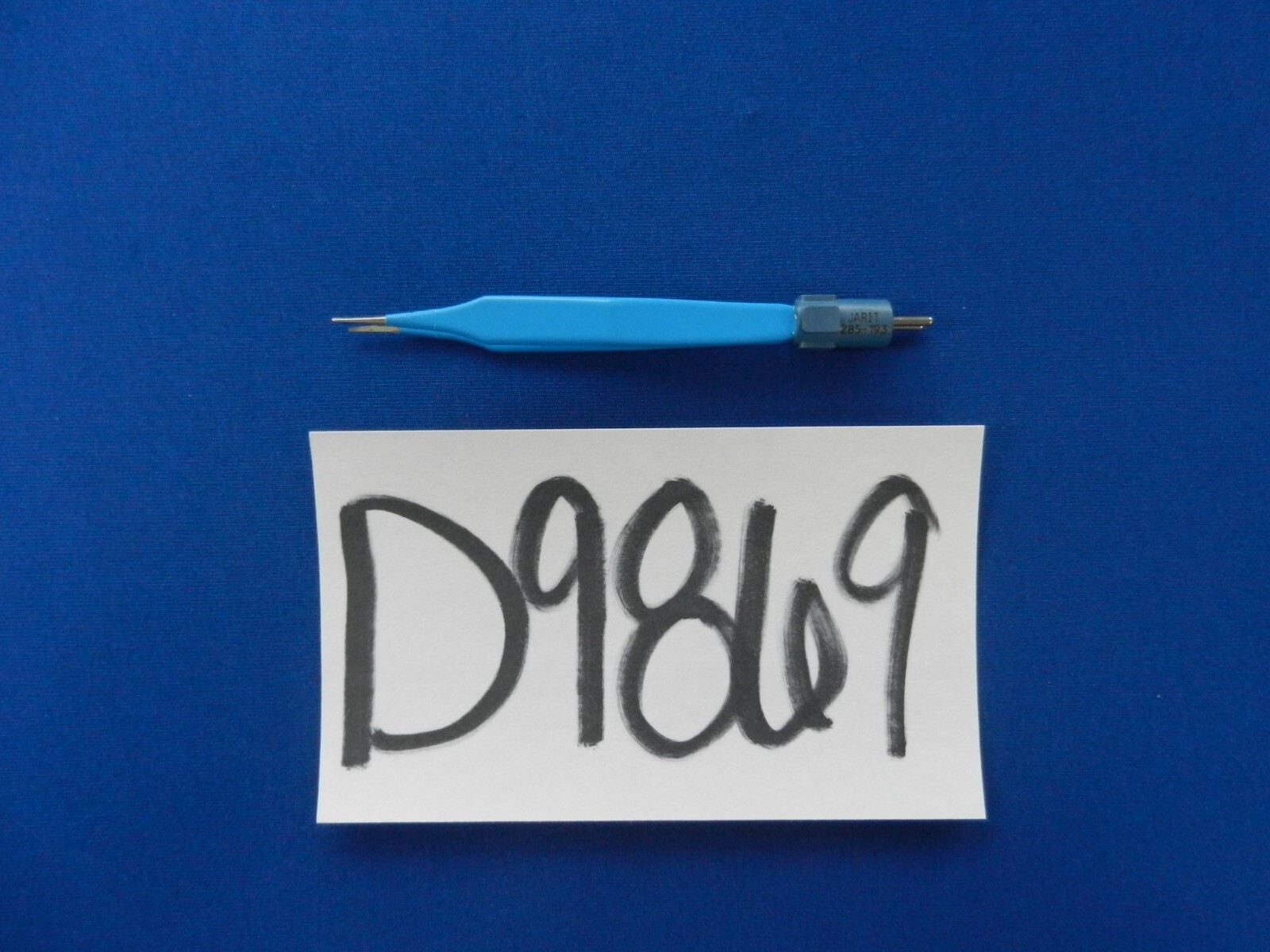 D9869 Jarit Jeweler 0.5mm Straight Tip Insulated Bipolar Forceps 285-193