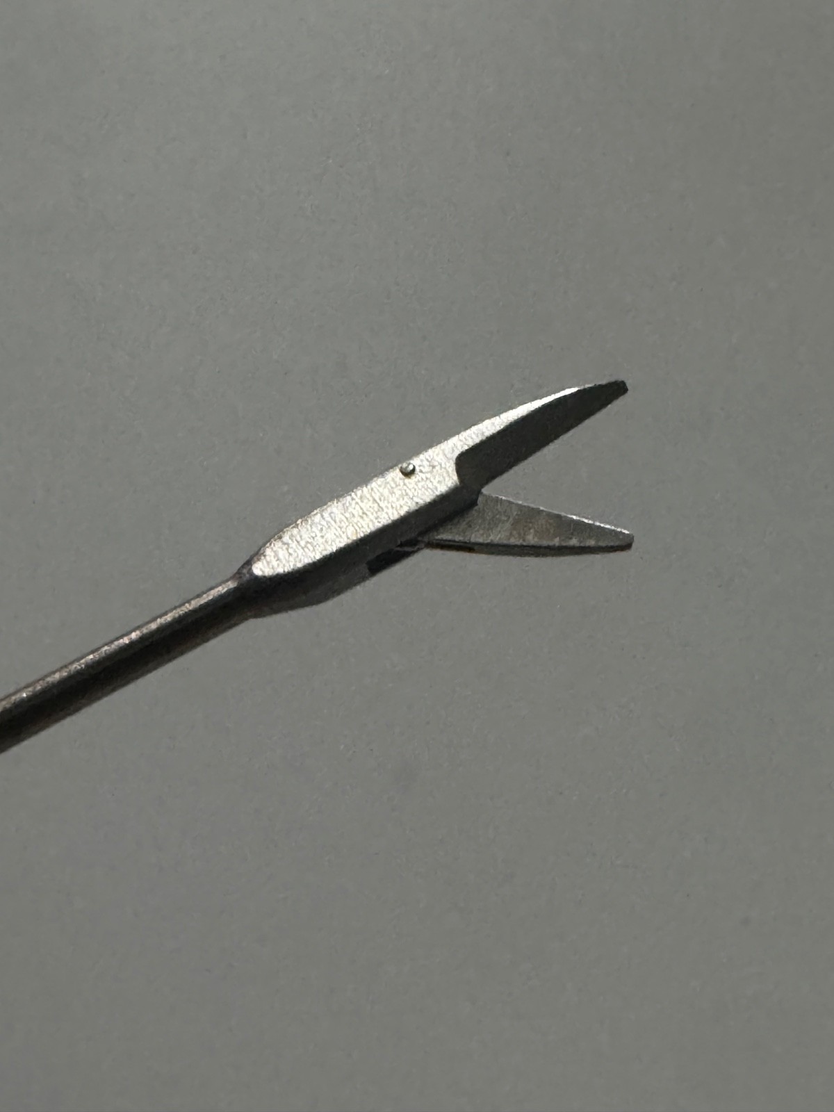Millennium Micro Scissors Straight Single Action Jaw Model 72-462478
