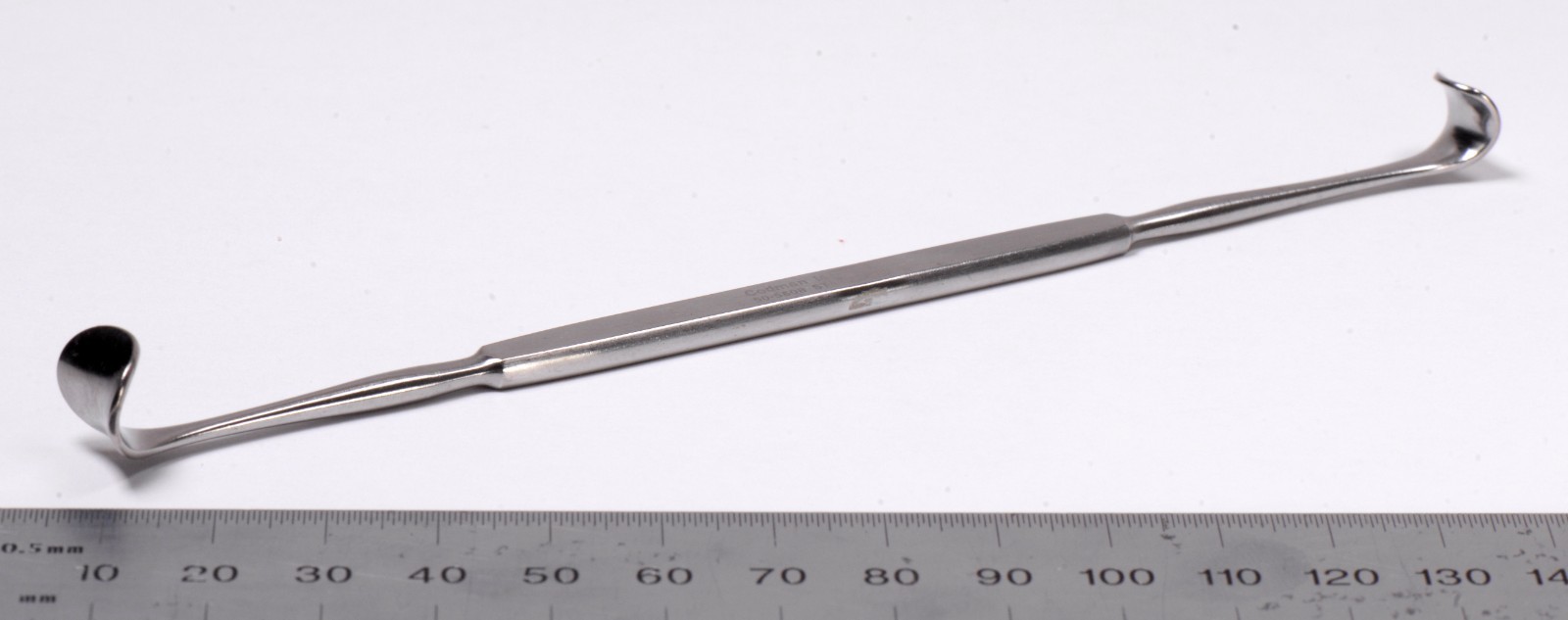 Codman #50-5608 Boley Retractor No 1 6″ Double Ended Surgical Stainless Steel