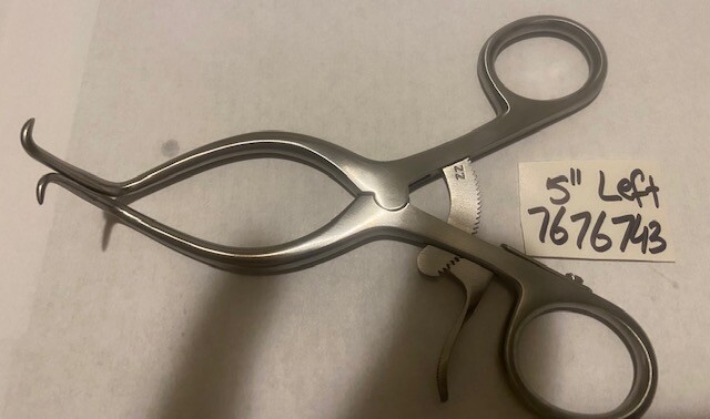 GELPI RETRACTOR OFF SET LEFT ARM 5″ Arm Length 7/8″x1-1/4″ 90 Degree Angled