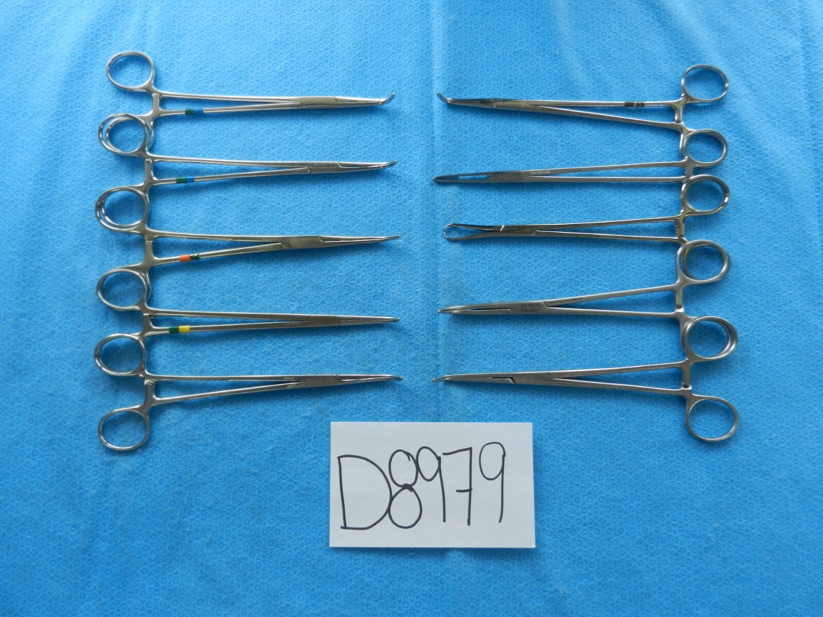 D8979 Codman Jarit V.Mueller Lot of 10 Curved/Straight Forceps Approx. 19cm