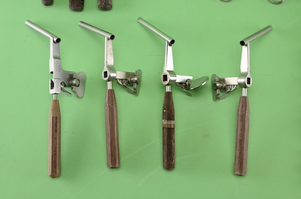 Aesculap / V. Mueller Caspar Cervical Distractor – Spine Instrument (MRG4960)
