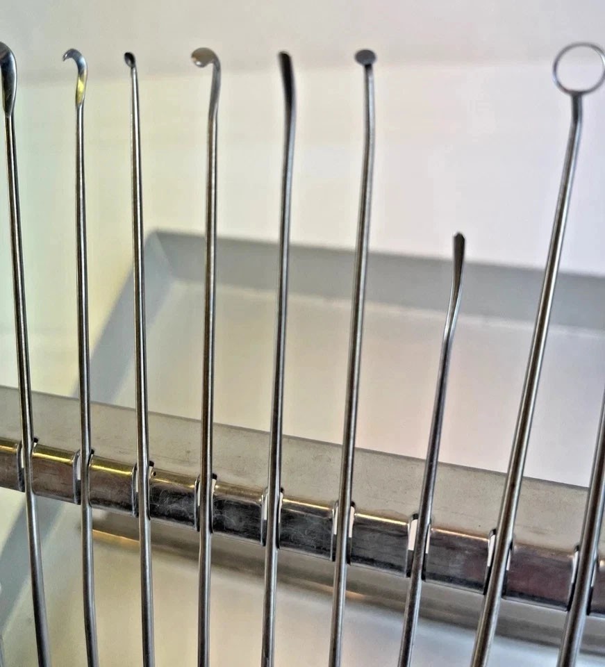 20 Piece V. Mueller Transphenoidal Dissector Instrument Set w/ Case Neurology