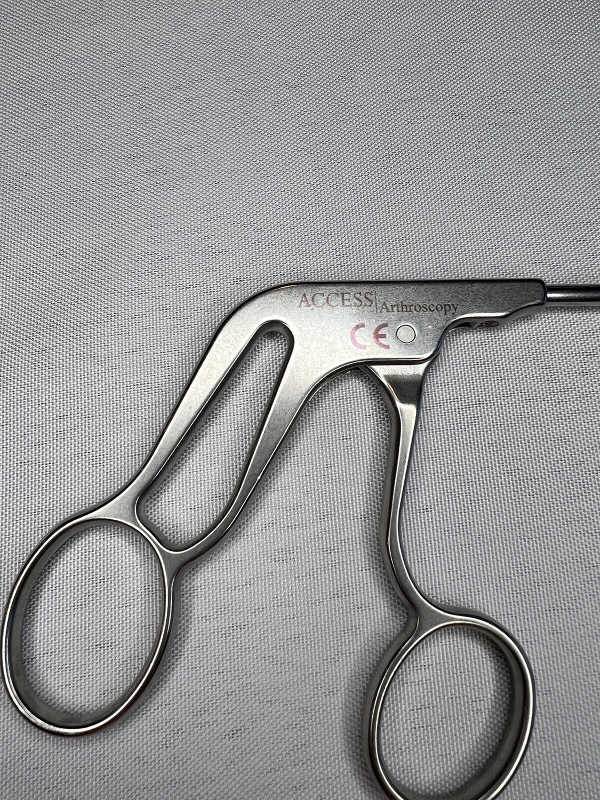 Symmetry Codman SSI Access 1010107 Punch Up Curved Right 15° 1.7mm ARTHROSCOPY