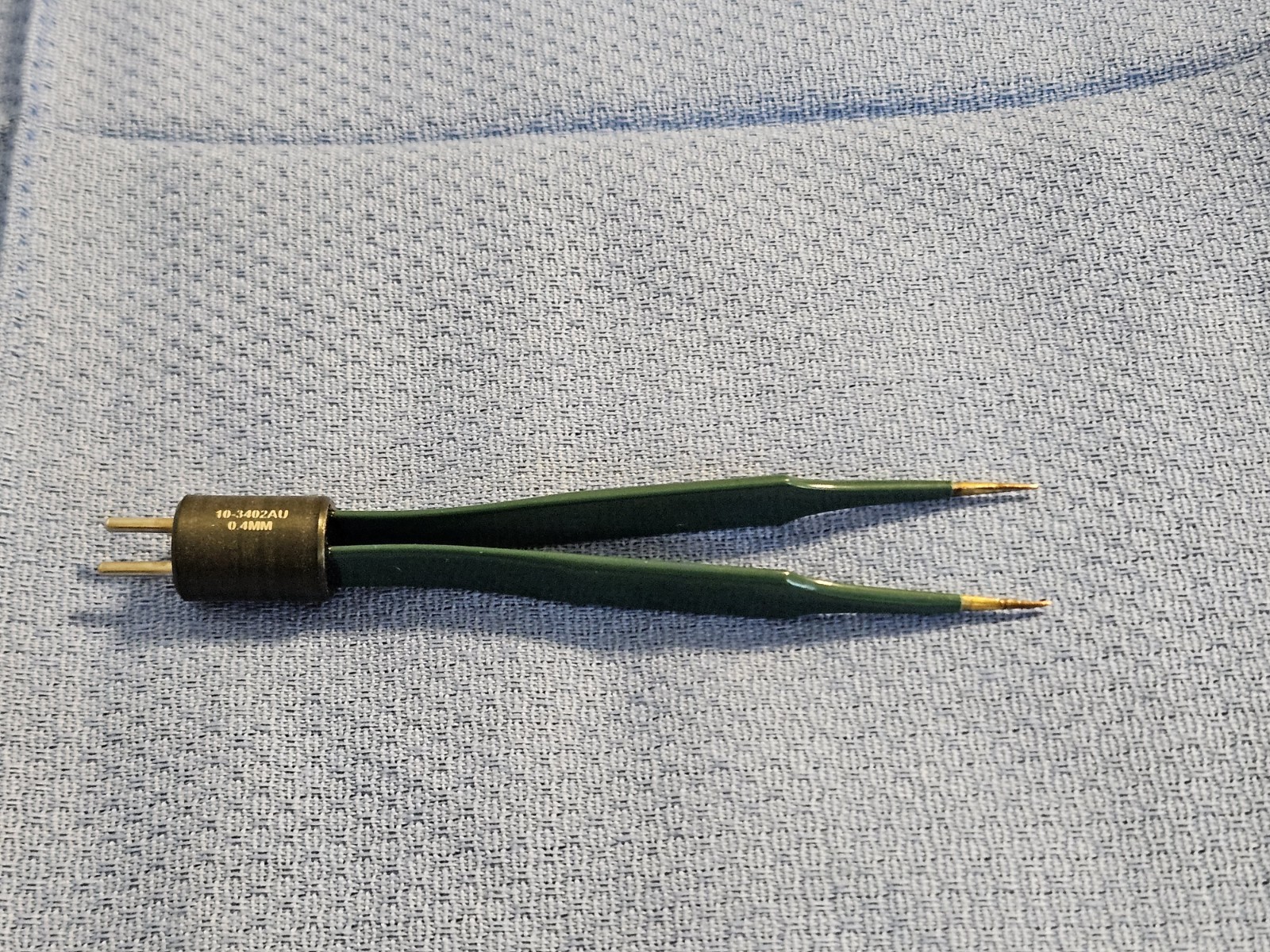 KIRWAN 10-3402AU Jewelers Bipolar Forceps, 0.4mm Tips, 4″