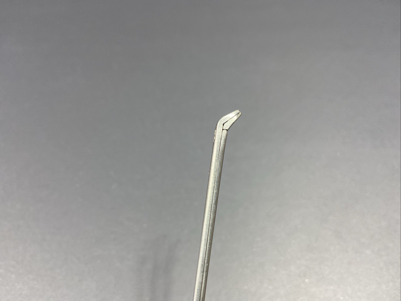 G145 Jarit 440-154 Strumpel Fenestrated Jaw 45 Degree Up Pediatric 105mm Long
