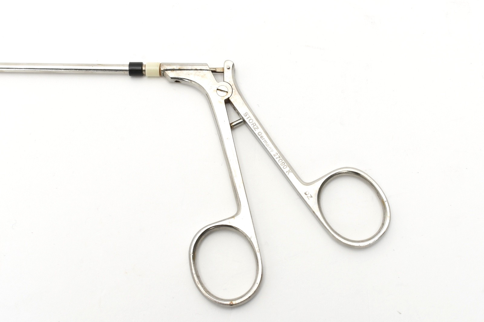 Karl Storz 27090K 4mm x 33cm Stone Grasping Nephro Forcep