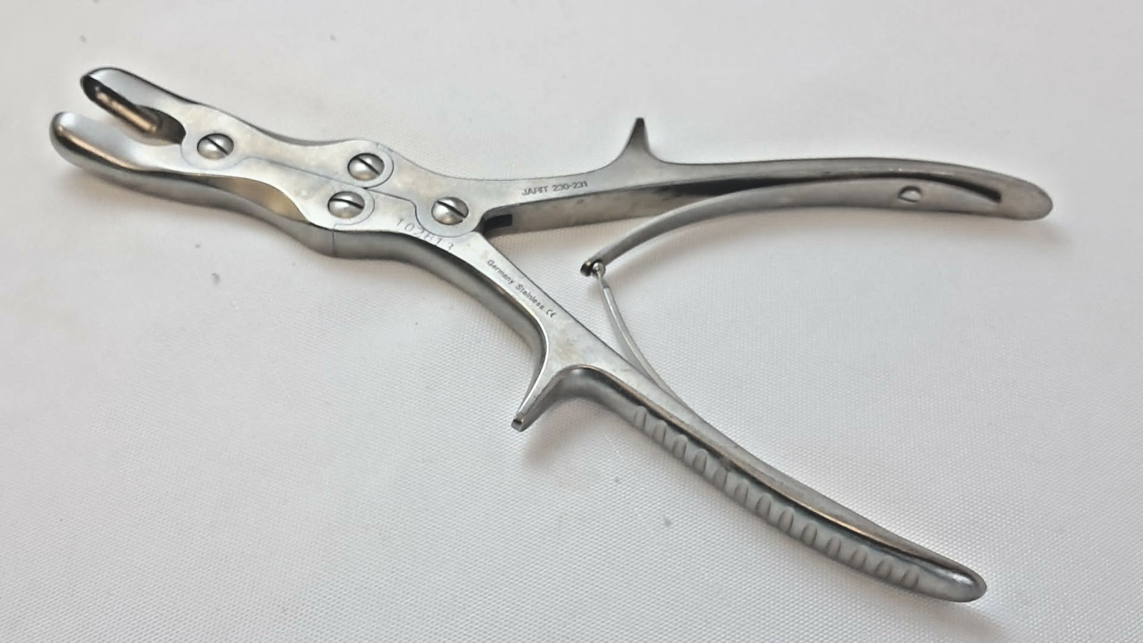 Jarit 230-231 Stille-Luer Rongeur 8-3/4″ Curved 10mm Double Action