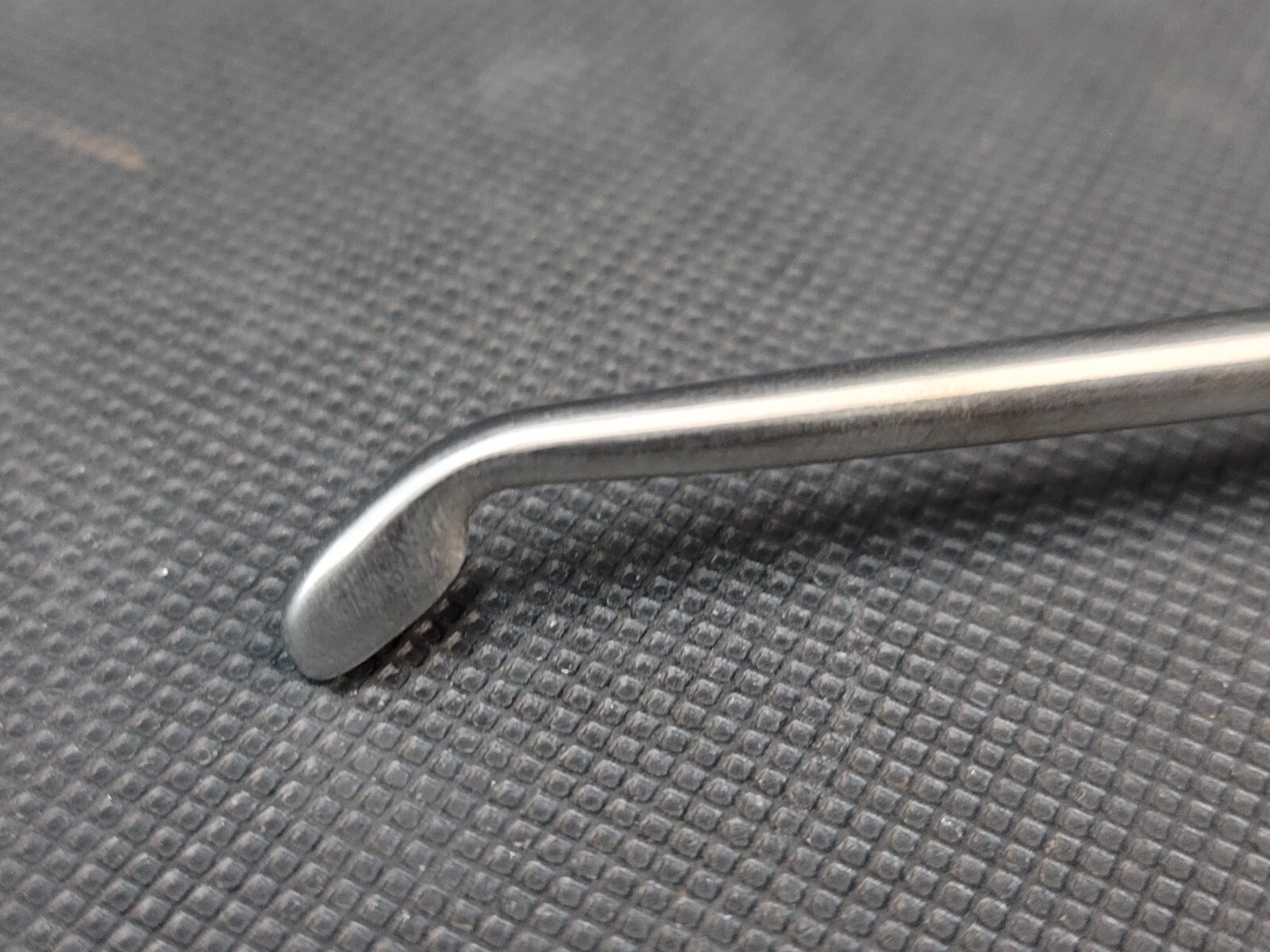 V. Mueller Surgical Orthopedic Angled Scoville Curette NL6767