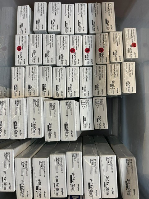 Stryker 1896-50… Locking and 3060-0… Lag screws RX