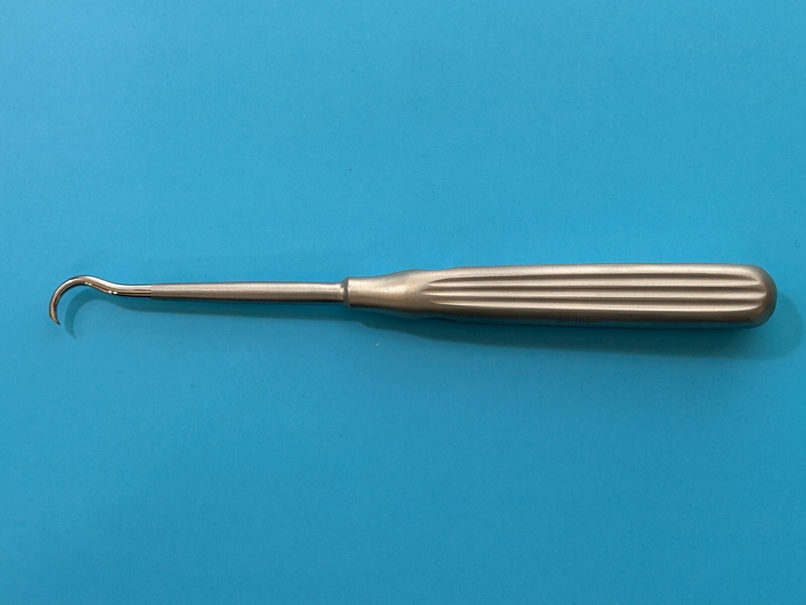Kirwan Surgical 7-1/2″ Curved Awl