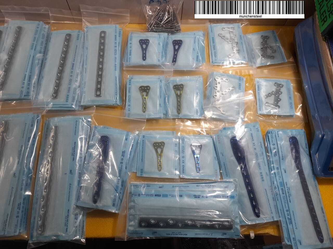 SUTURE TRAINING KIT SILICONE TRAINING PAD TEACHING KIT (3 ITEMS PER LOT)