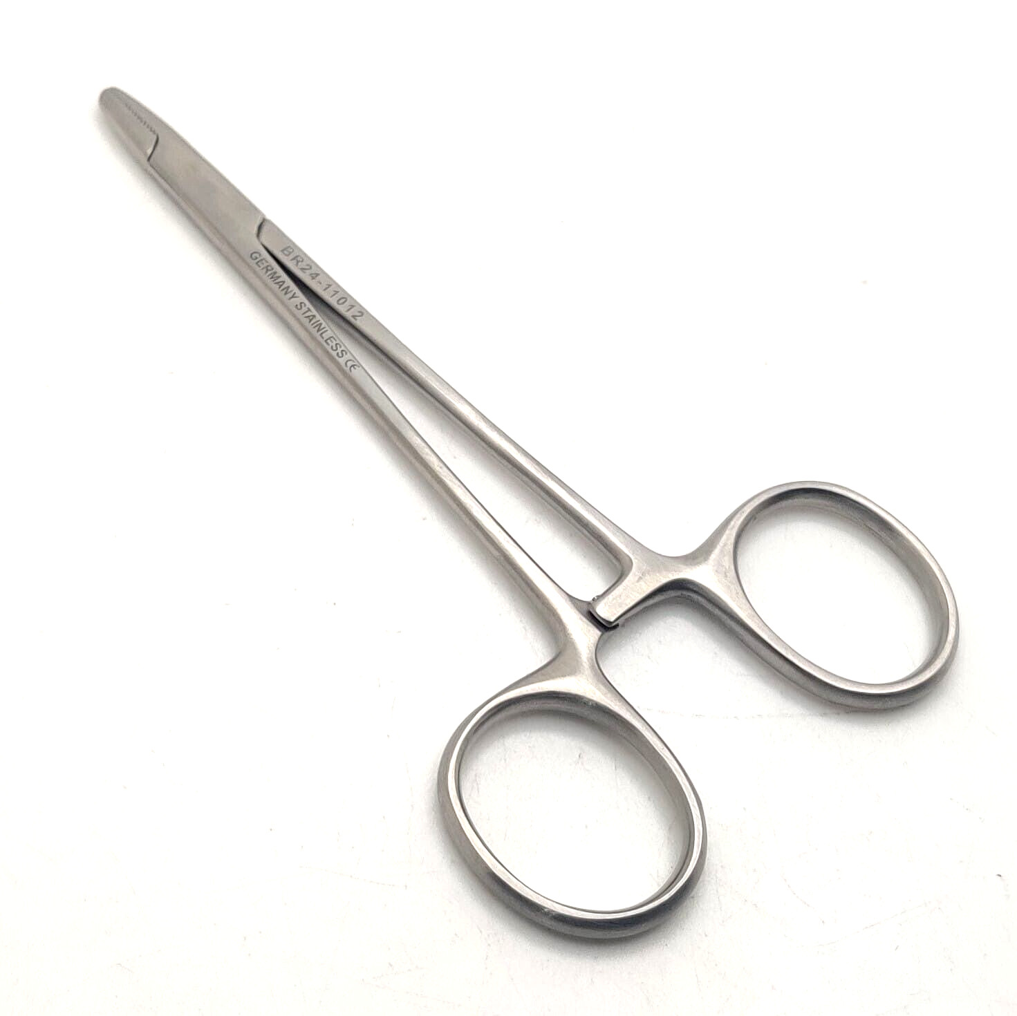 BR Surgical BR24-11012 Derf Needle Holder 4-3/4″ Serrated German Stainless CE