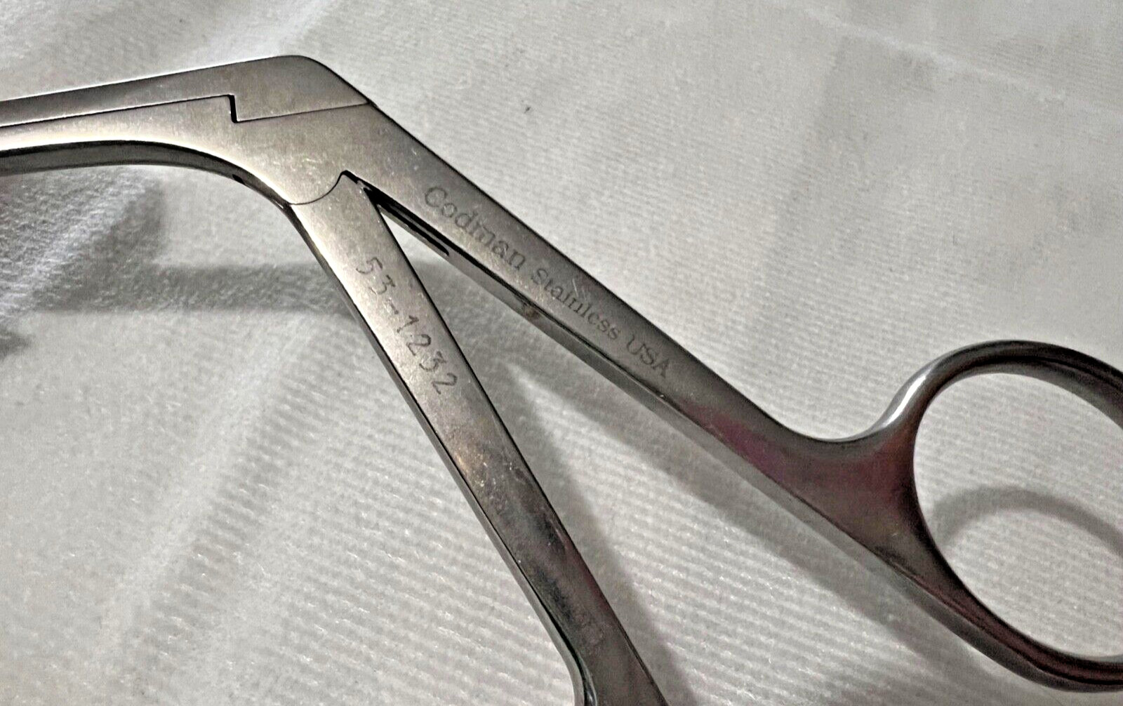 Codman 53-1232 Cushing Intervertebral Disc Rongeur 2mmX10mm Up Angled 7″ Length