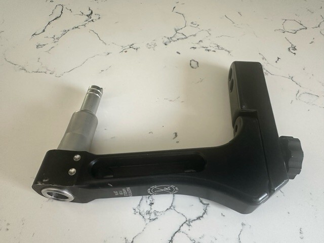 Sy357.112 Handle w/ 357.096 Aiming Arm US100