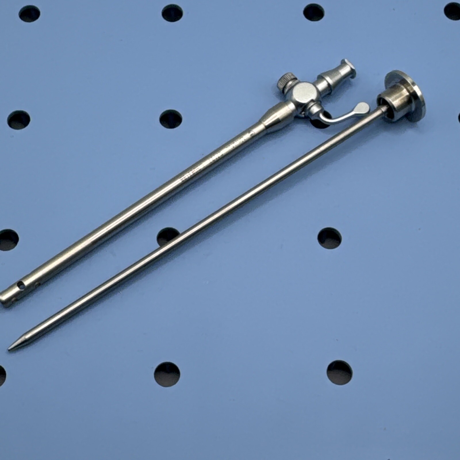 Linvatec C7197 Inflow Outflow Cannula with C7195 Obturator (Missing Stopcock)