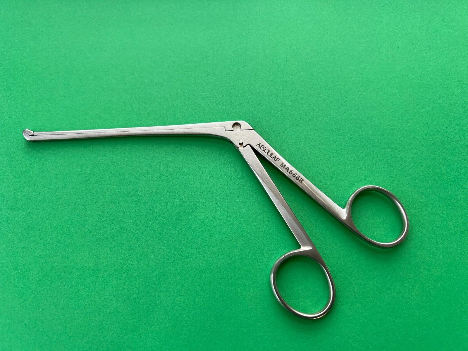 Aesculap MA566R. STUEMPEL-VOSS Nasal Forceps Angl-UP 6-7/8″ Germany