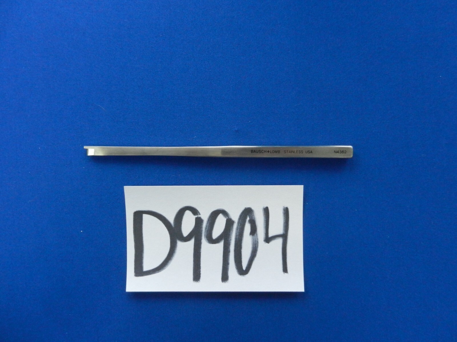 D9904 Bausch and Lomb Converse 6.0mm Straight Osteotome with Guard 19cm N4362