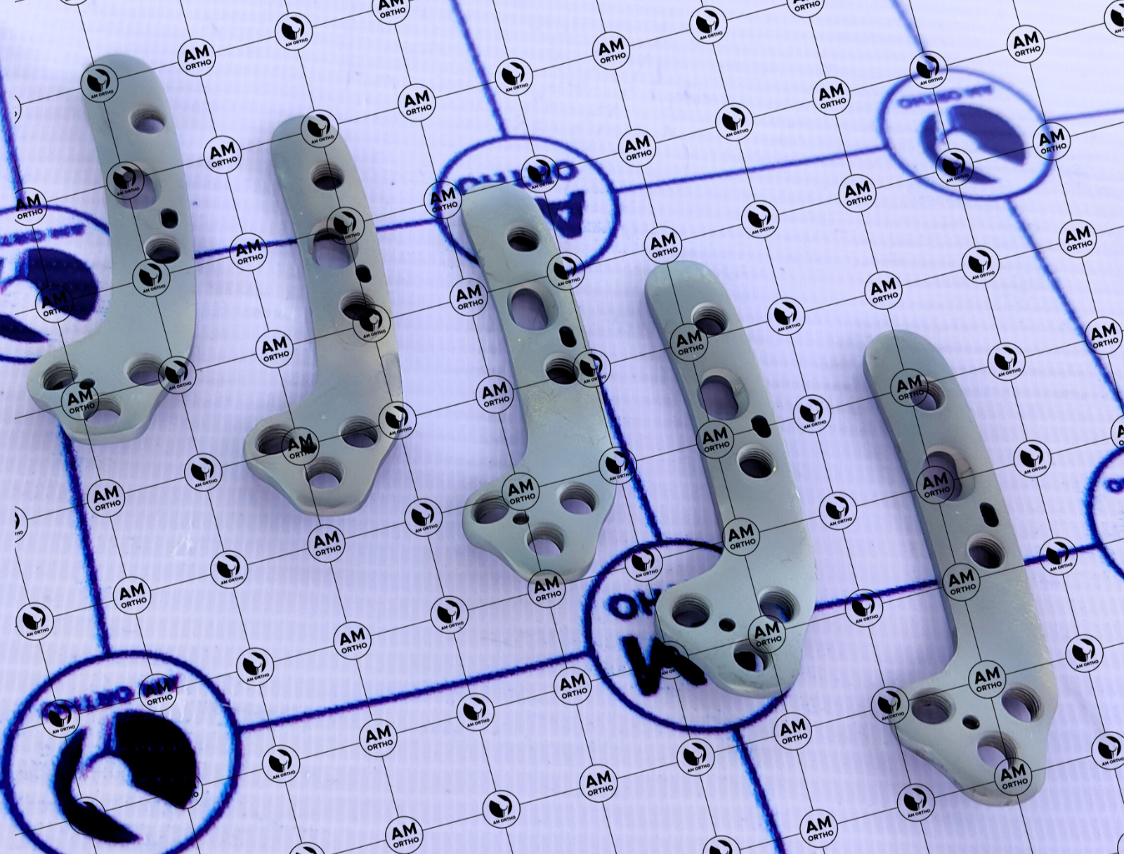 2.7mm Veterinary TPLO Locking Plates L/R 50mm Length 10 Pcs Set Ti
