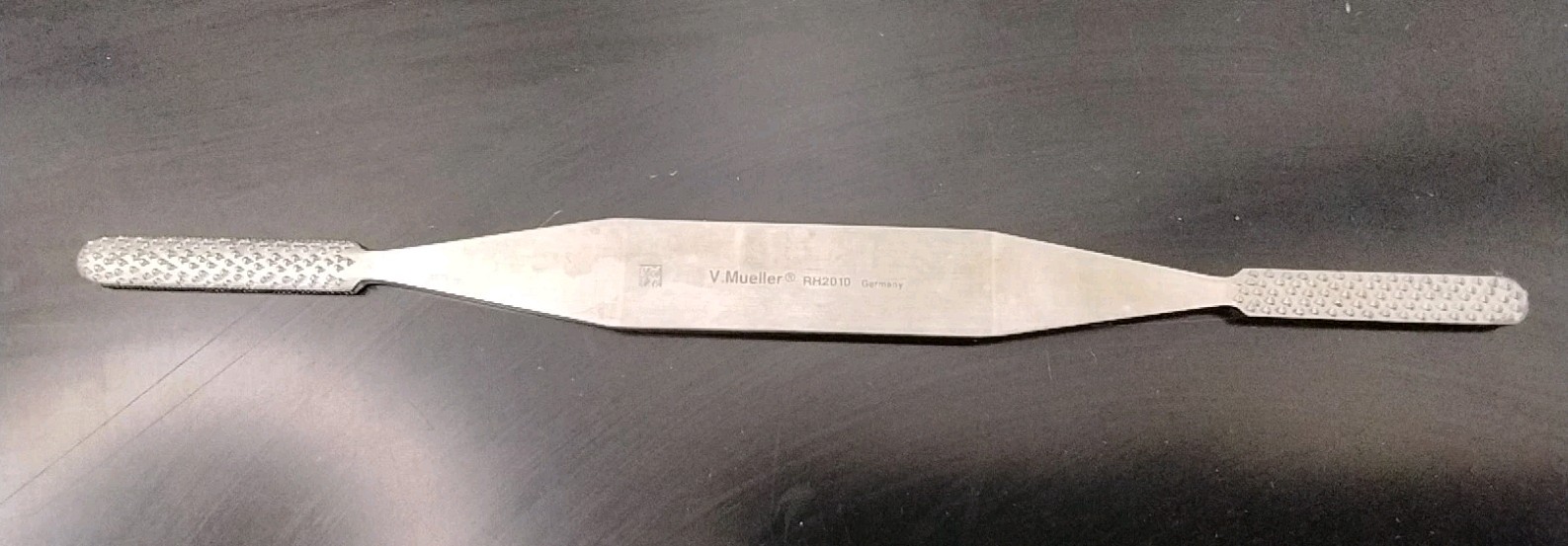 Von Mueller RH2010-003 Double-Ended Fomon Rasp 8-1/2″ X 8mm