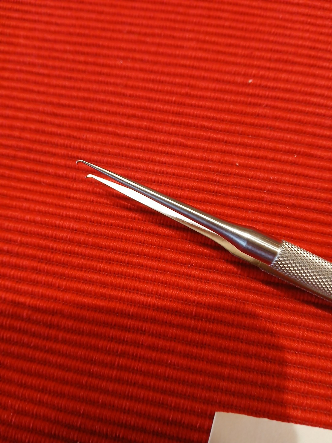 GEM Surgical 7in Forceps 4183C