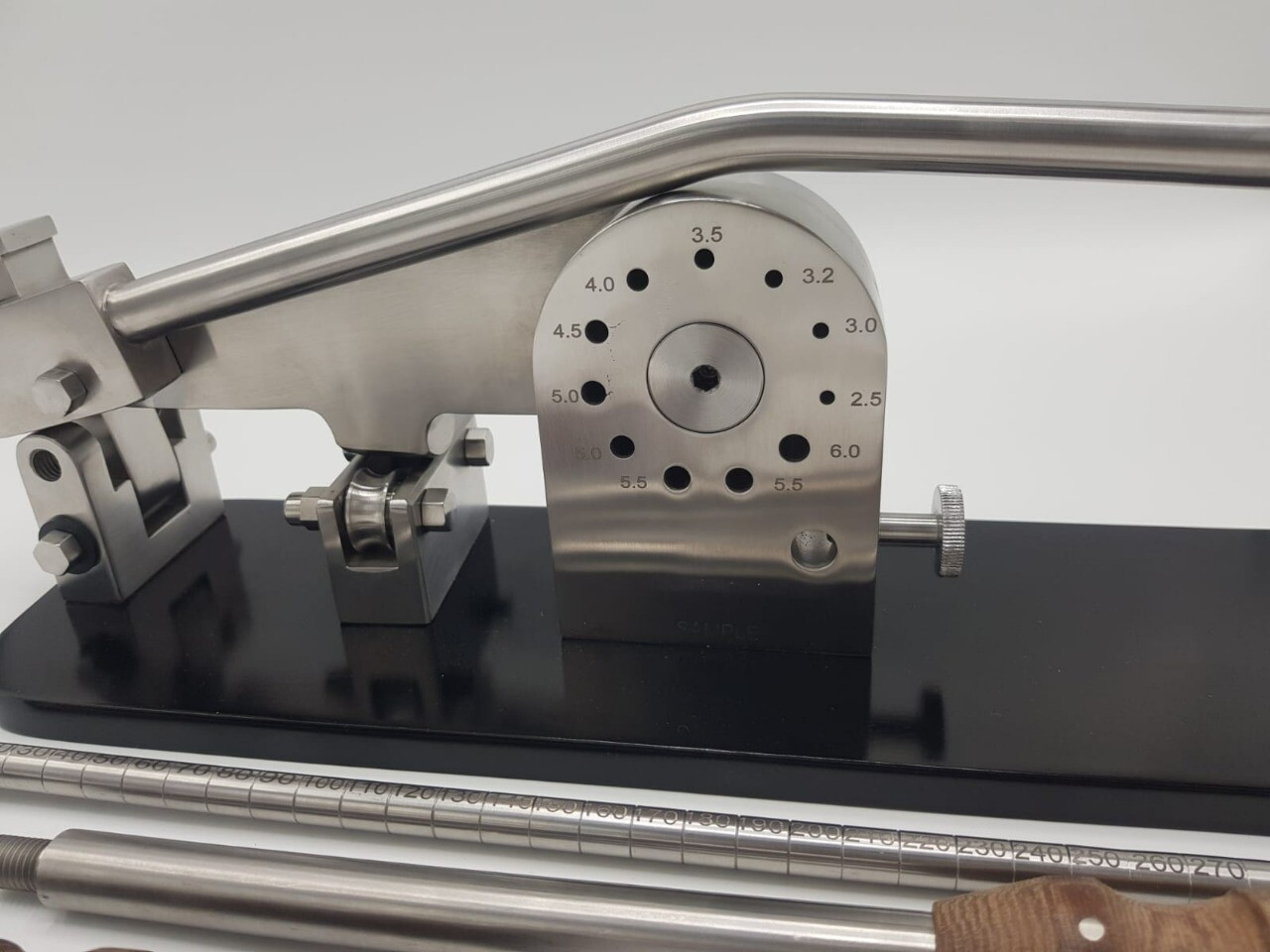 Table Top Rod Cutter and Bender