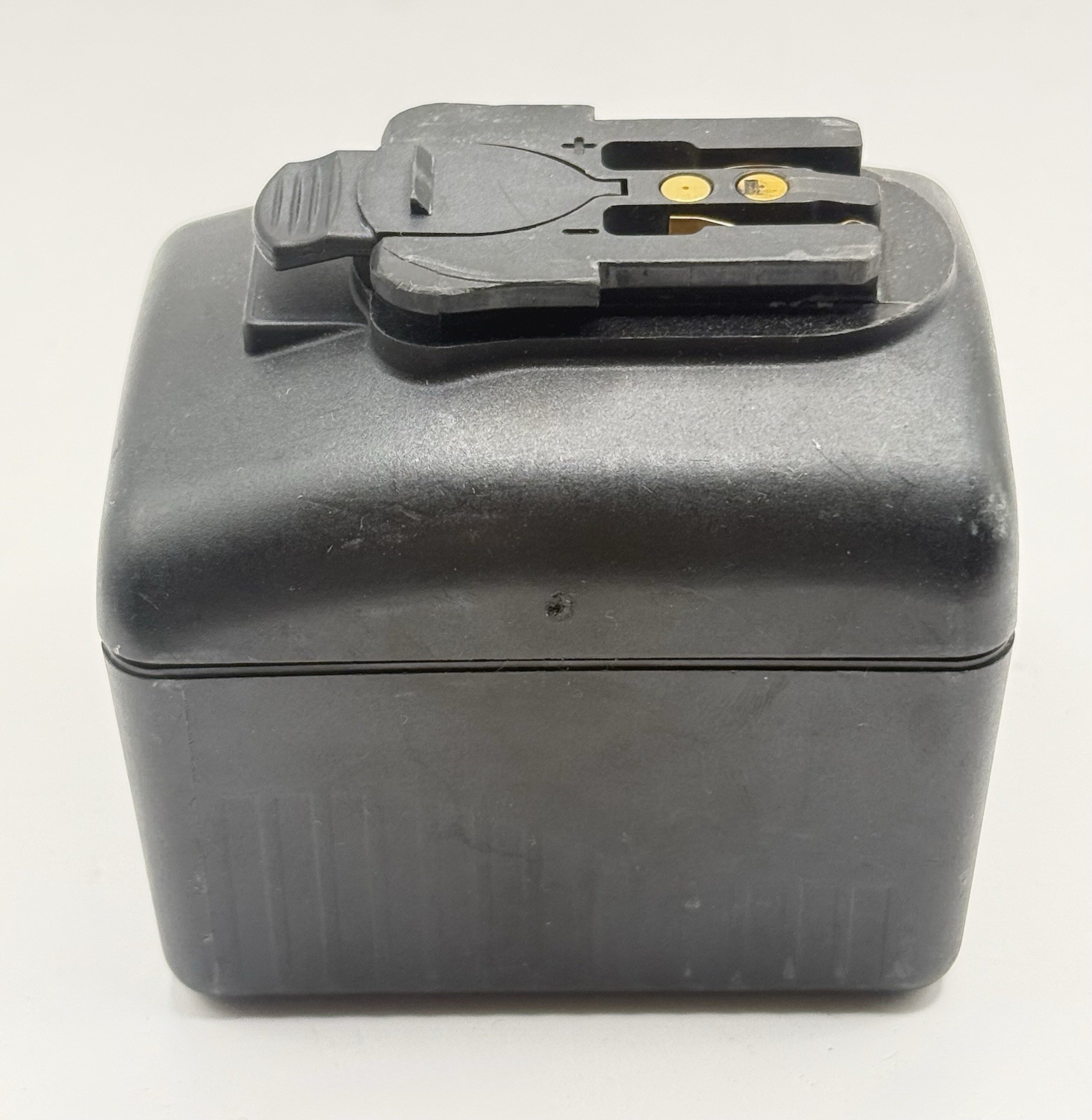 Conmed Linvatec HALL PowerPro PRO5400 Battery Reciprocator w/ L3000LG Battery