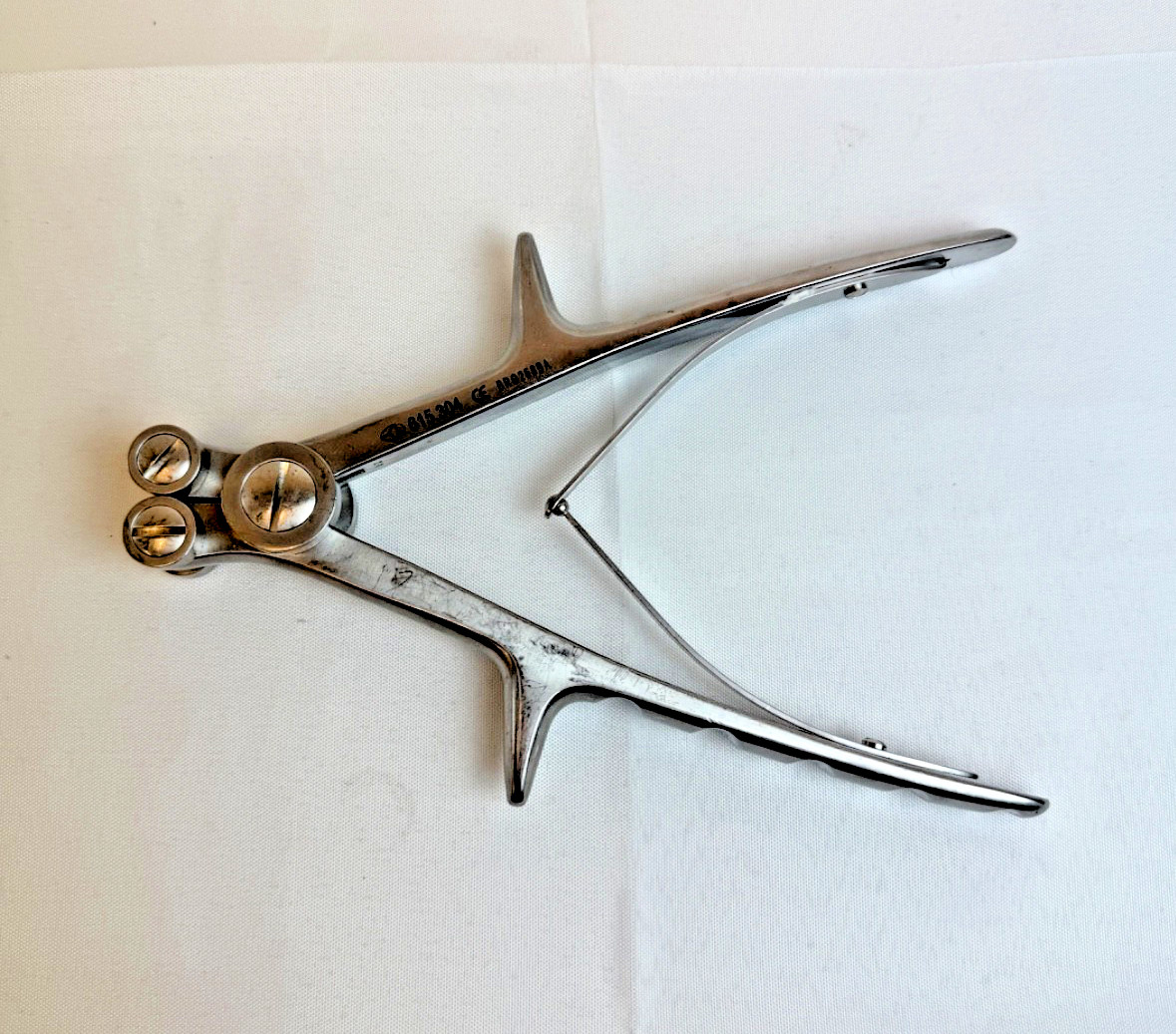 Globus Medical 615.304 Orthopedic Rod Bender