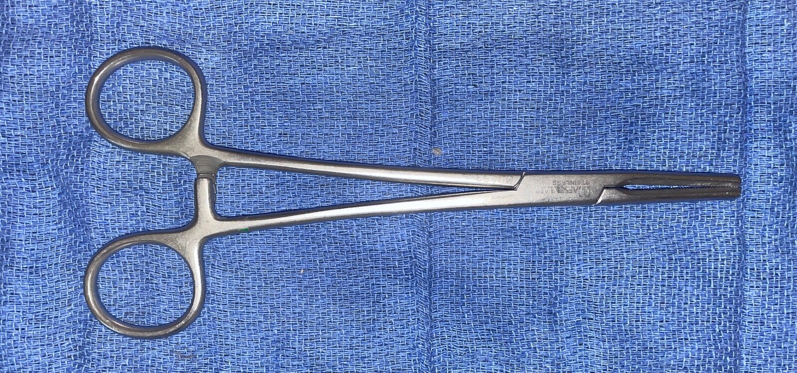 Aesculap MD453 Chest Tube Clamp