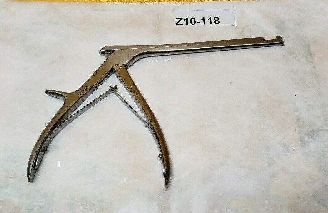 Weck Surgical Love Kerrison Rongeurs 45deg Side Cut 7″ 4mm REF: 388450
