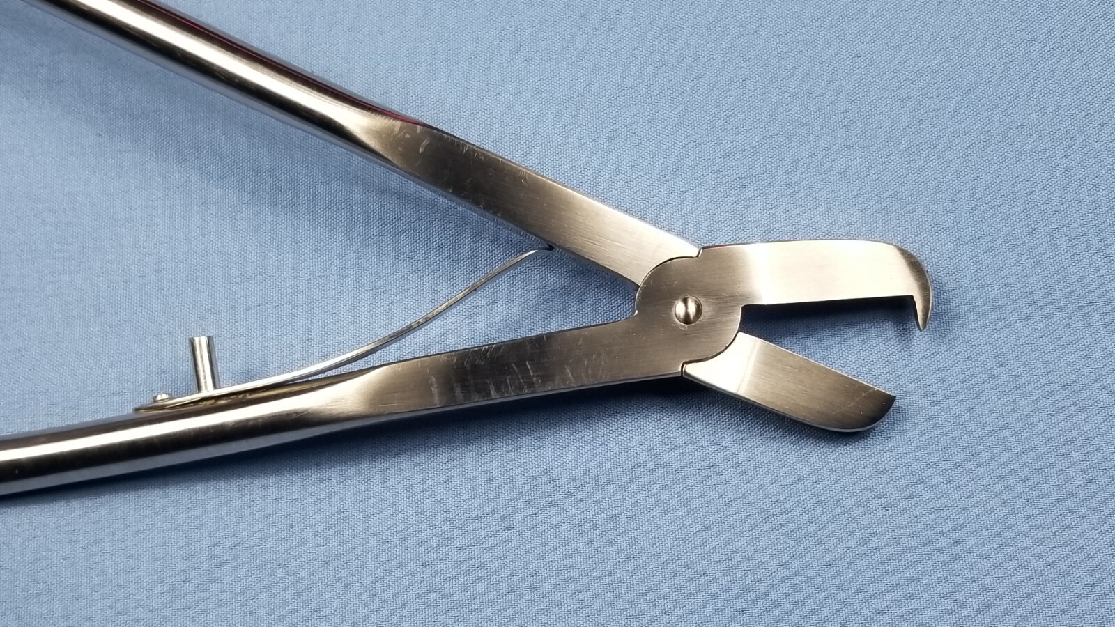 German Stainless Steel Coryllos Bethune Rib Shears 377137