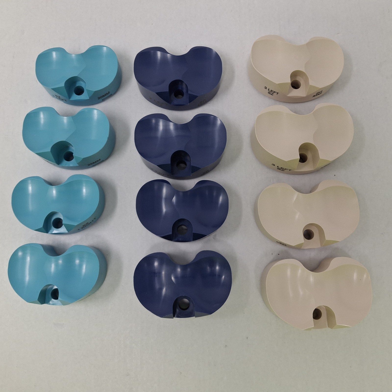 Wright Surgical KS00-0114 Advance Medial Pivot Insert Trials