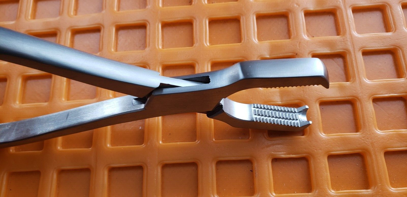 Turtle Orthopedic Pediatric KERN Bone Holding Forceps 6.5″ W- Ratchet