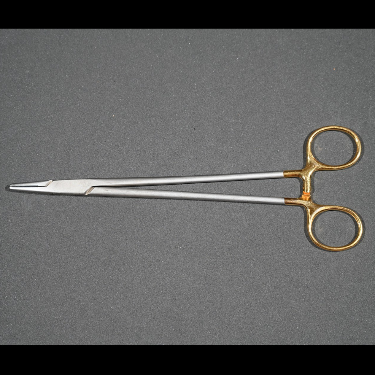 Aesculap BM067R Durogrip TC Mayo-Hegar Needle Holder 8 in Serrated Jaw