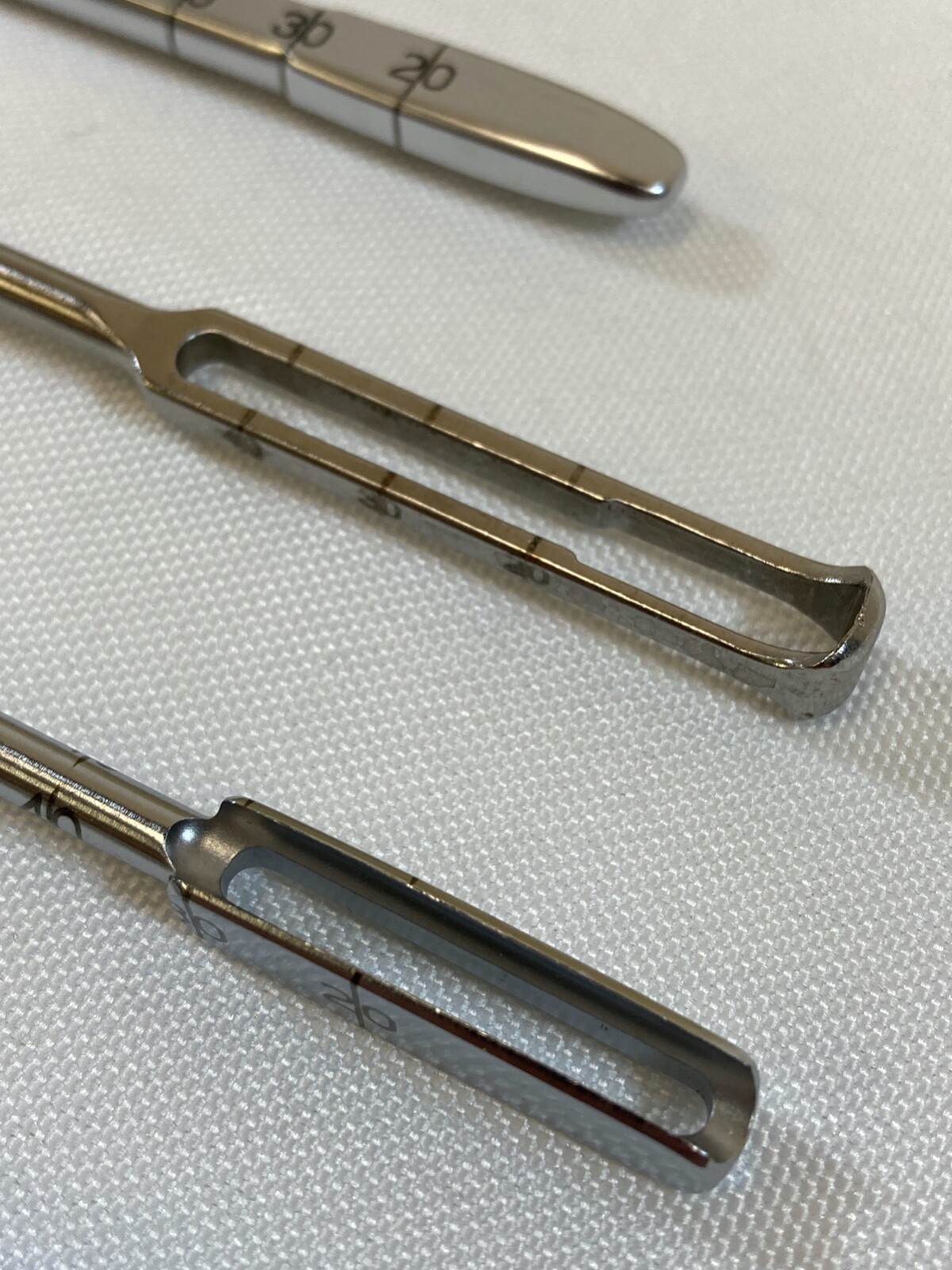 9 Piece Medtronic Sofamor Danek Stryker Spine Hardware Instrument Set w/ Case NS