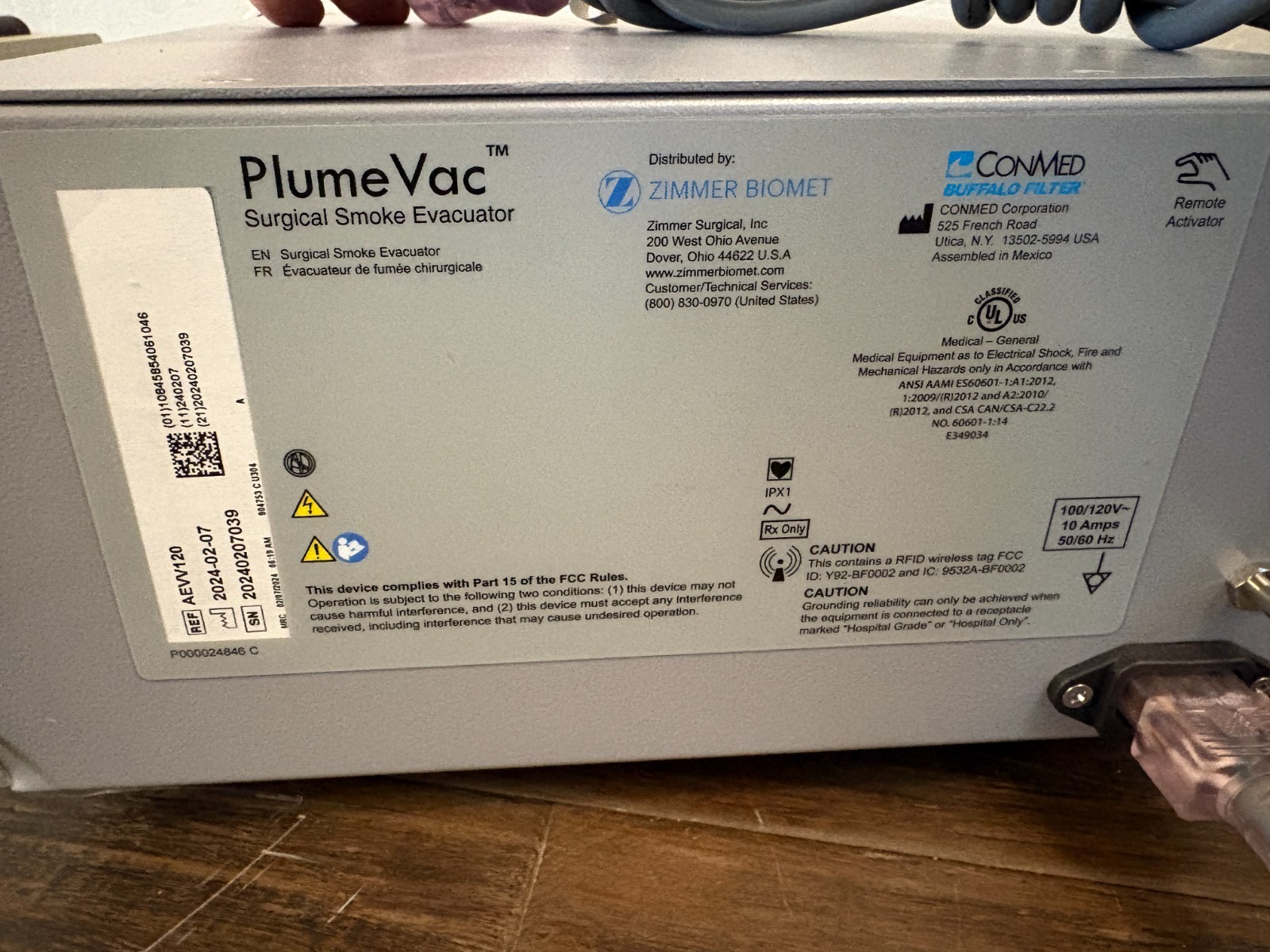 Zimmer PlumeVac AEVV120 Surgical Smoke Evacuator with filter