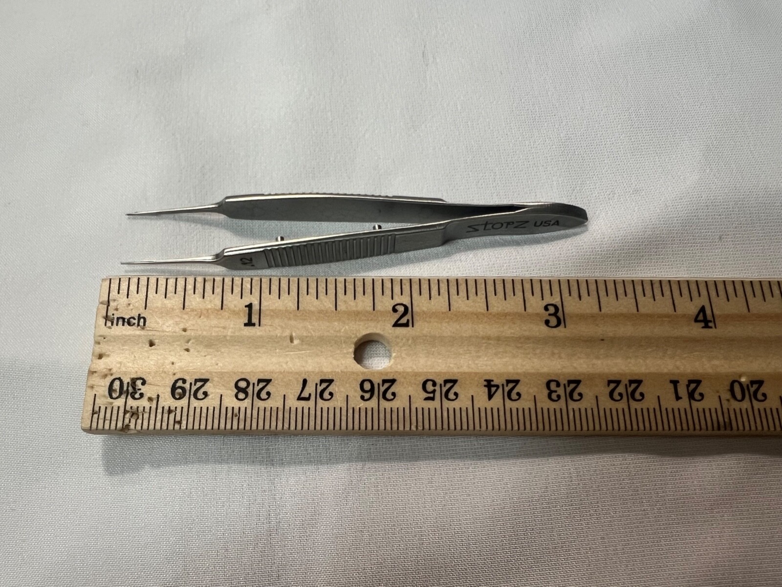 Storz E1813 SUS McPherson Straight Suturing-Corneal Forceps 1×2 Teeth 3.4″ L