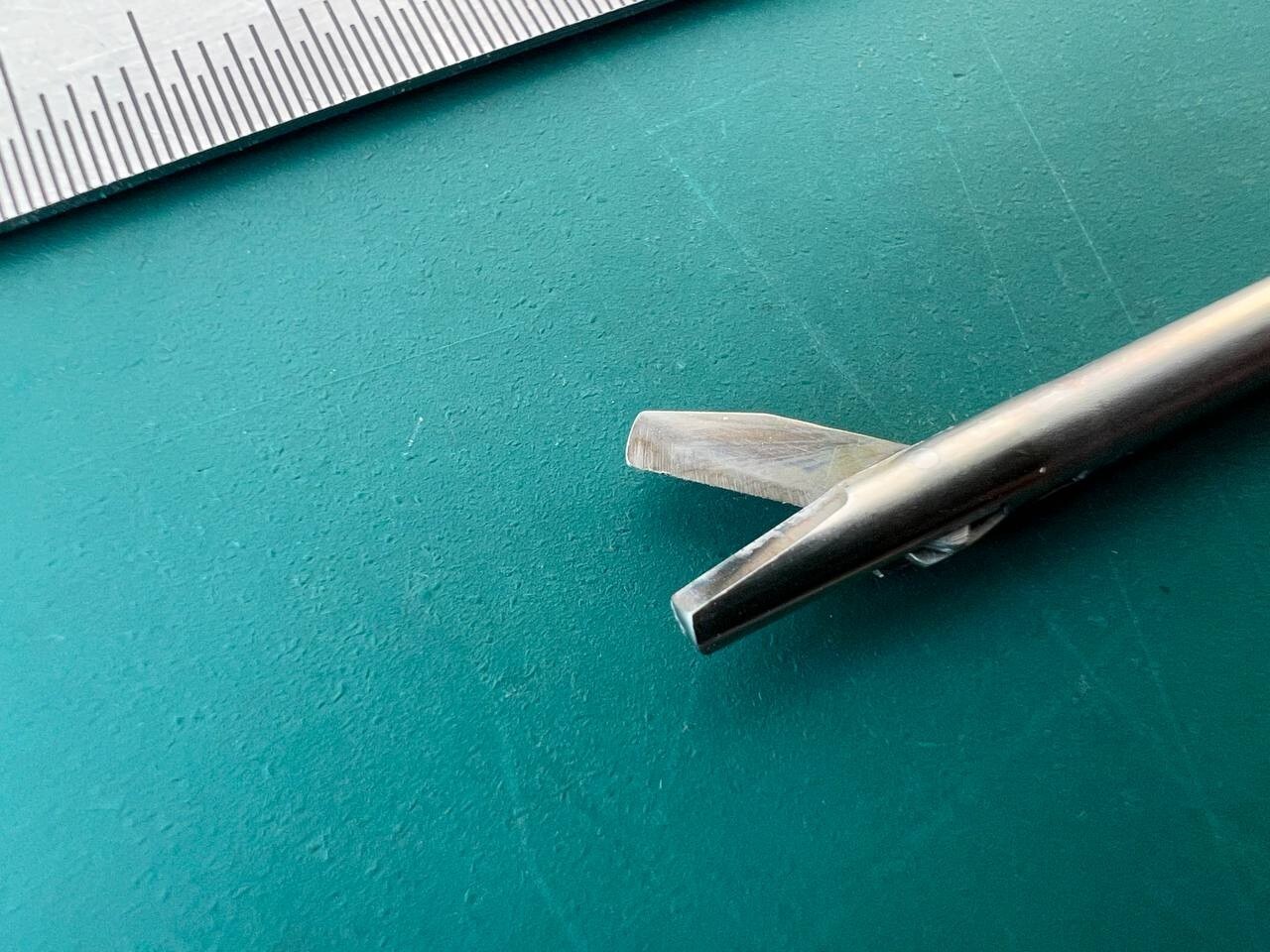 SHUTT Linvatec 1.10012 Standard Scissors 2.75 mm 130 mm Straight