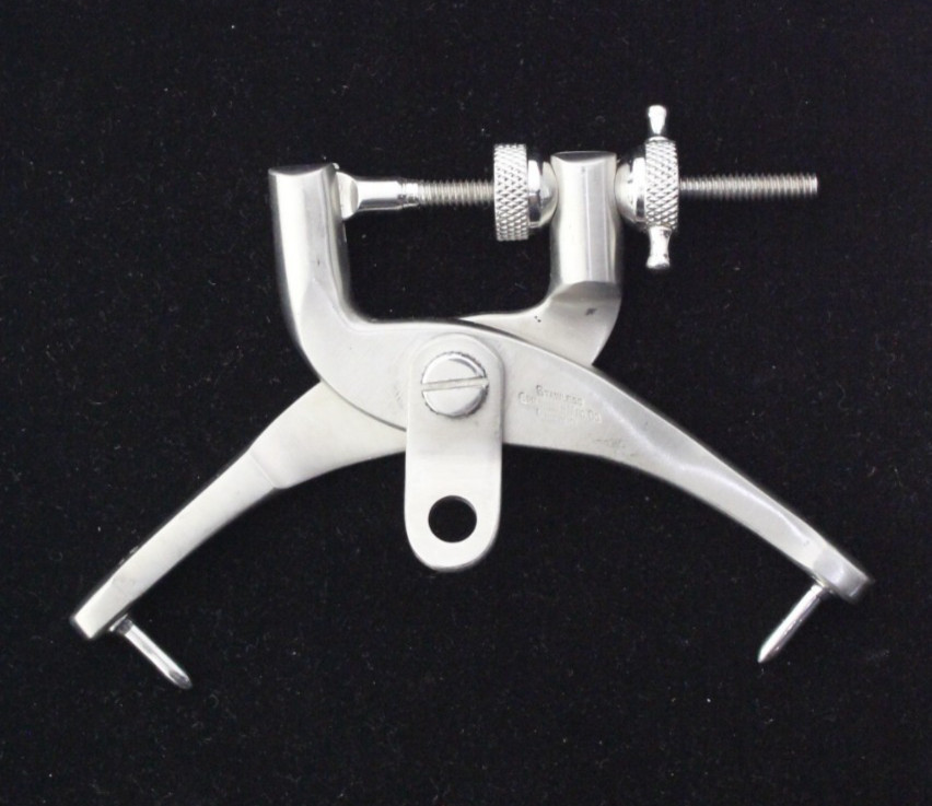 GRIESHARBER Mfg. CRUTCHFIELD SKULL TRACTION TONG Stainless Steel
