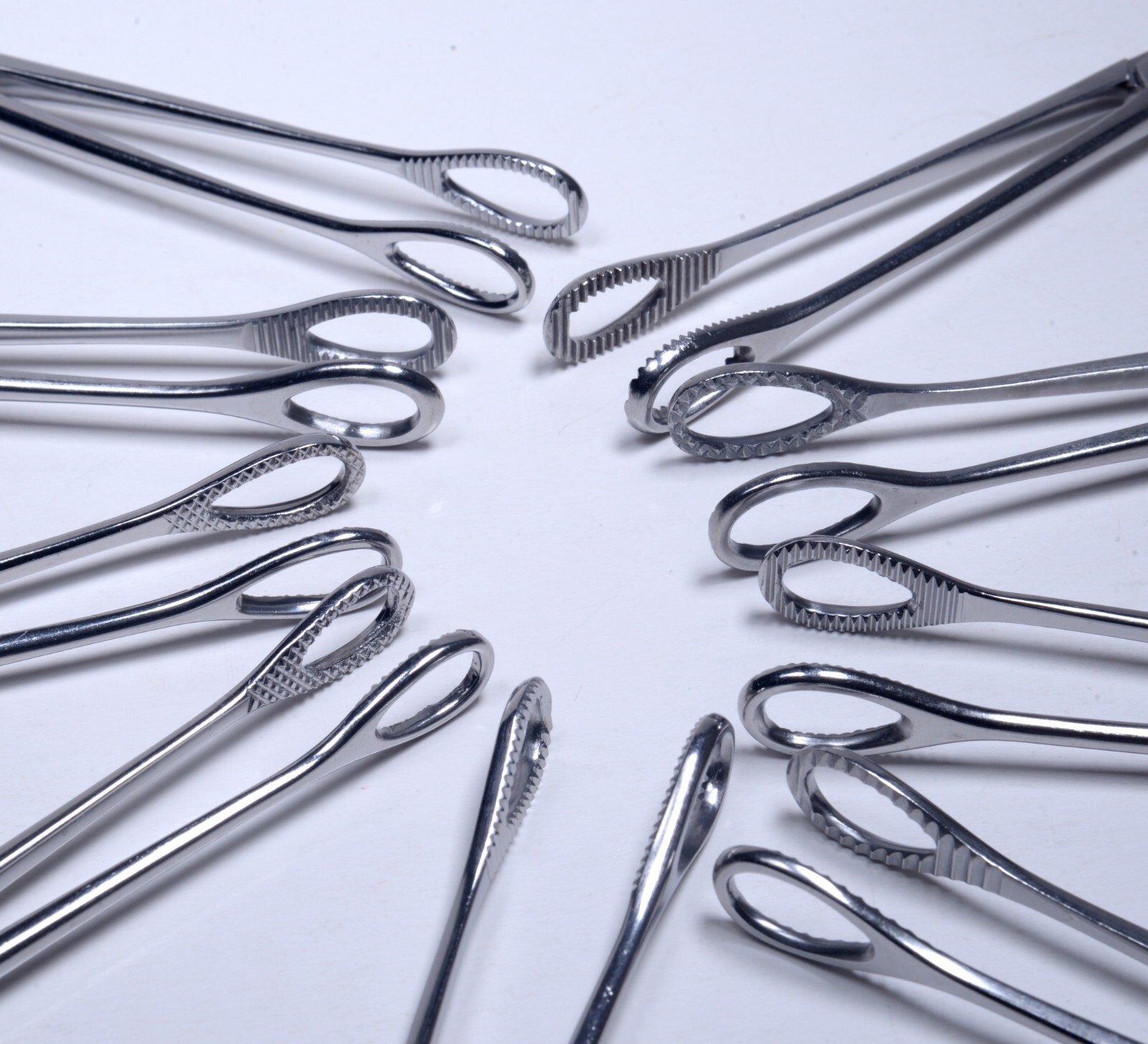 9x Foerster Sponge Holding Forceps 9¾” Serrated V. Mueller Weck Codman Pilling