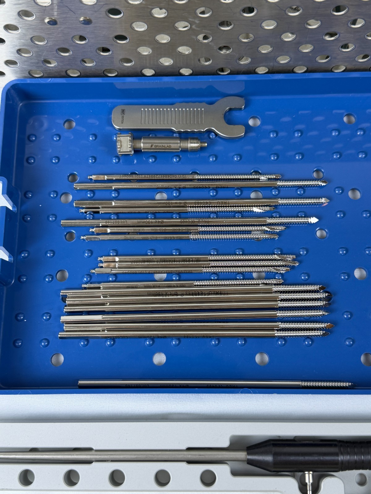 BrainLab Spine Navigated Surgical Instrument Set w/ Tray