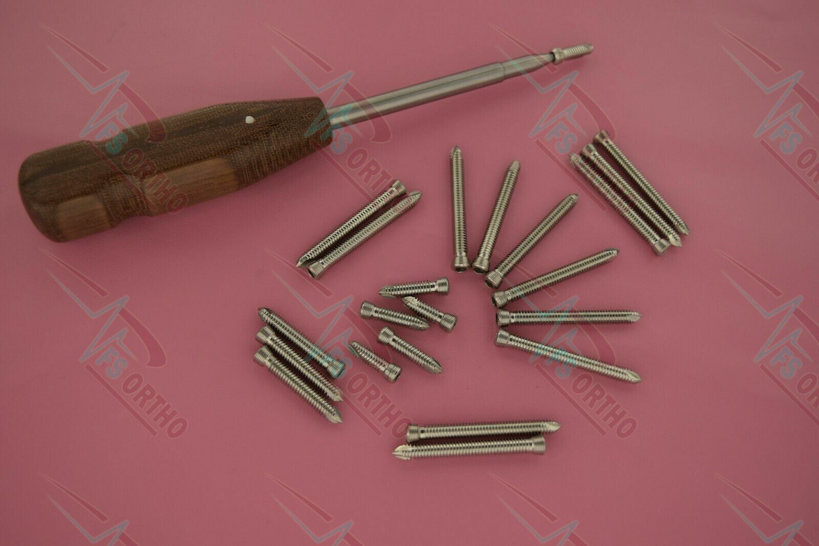 Locking screws 2.4mm Self Tapping different Lengths LCP screw 140 Pcs Orthopedic