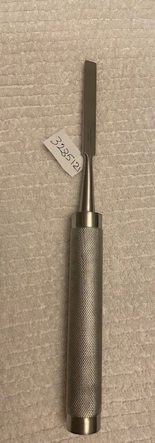 3285121 COBB OSTEOTME STRAIGHT 3/8″ (10MM)—-11″