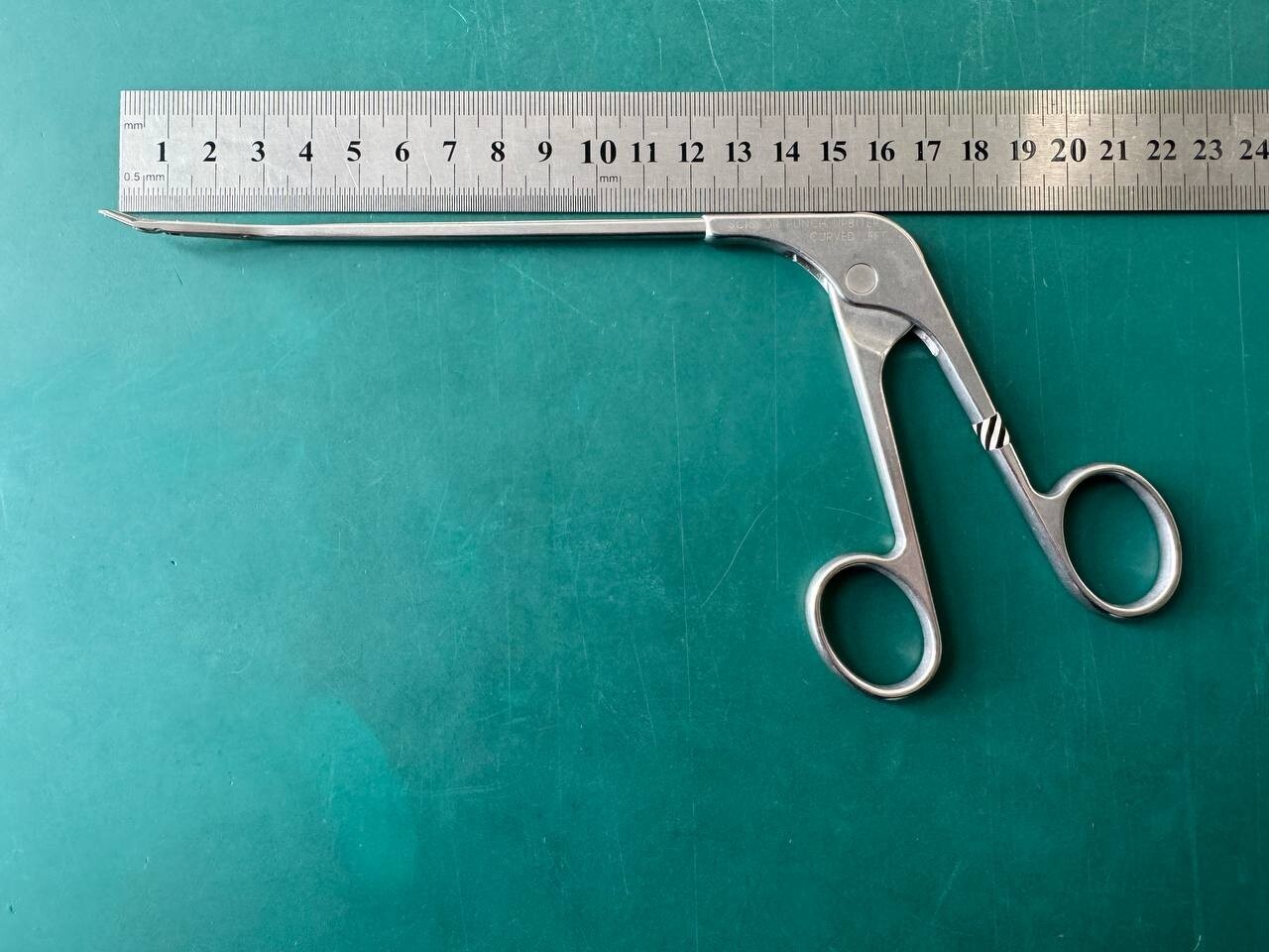 Acufex 012038, Scissor Punch Upcurved Left Surgical Orthopedic