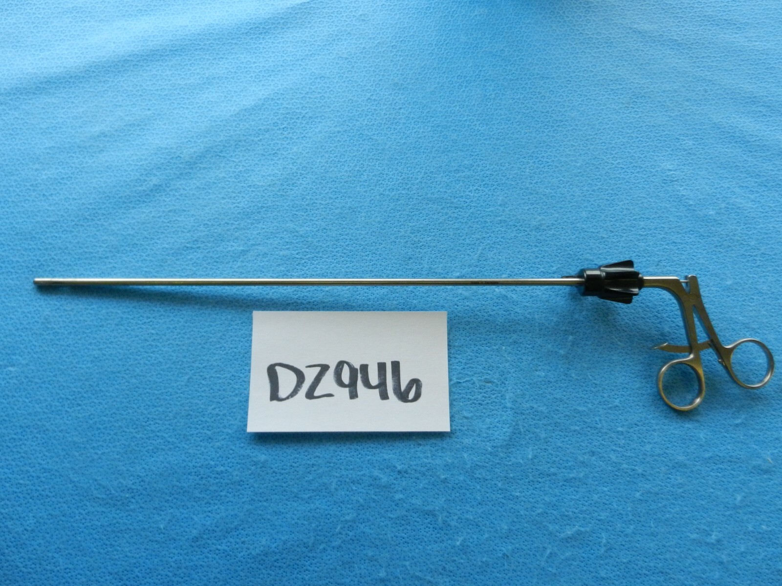 D2946 V. Mueller Surgical 5mm 35cm Grasping Forceps LA8201